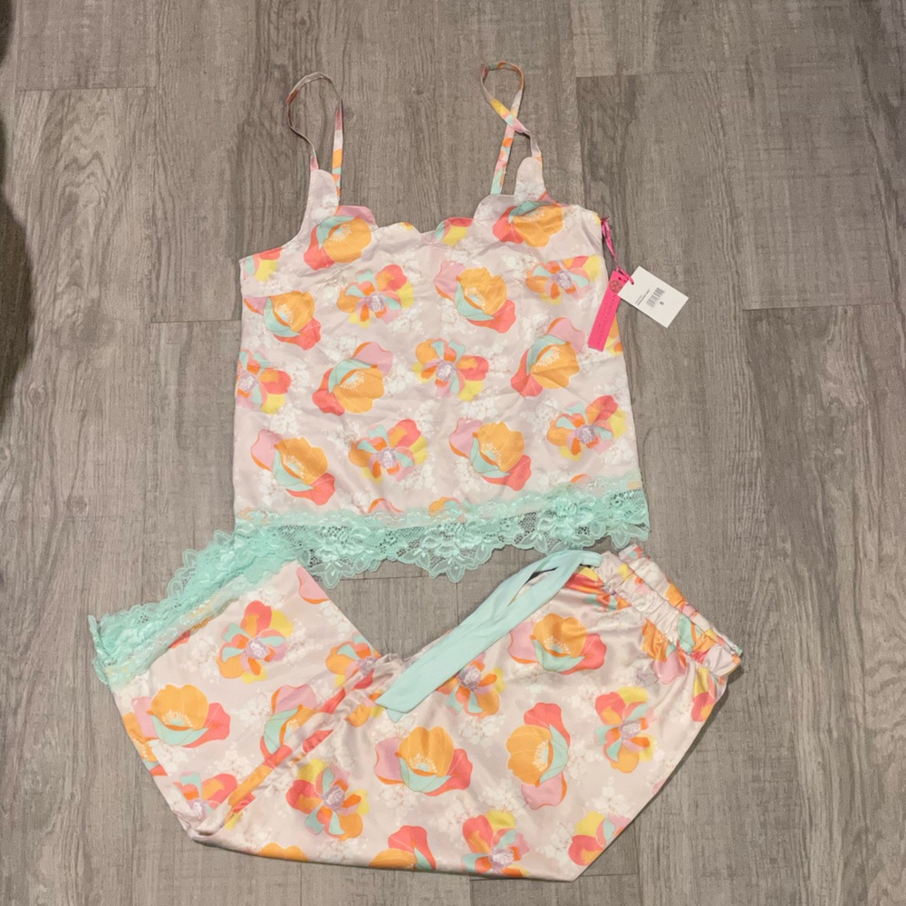 Once Upon a Dream Sleep Set